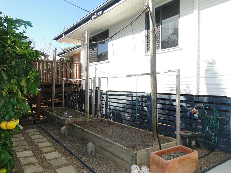 15 Mellefont Street, West Gladstone QLD 4680