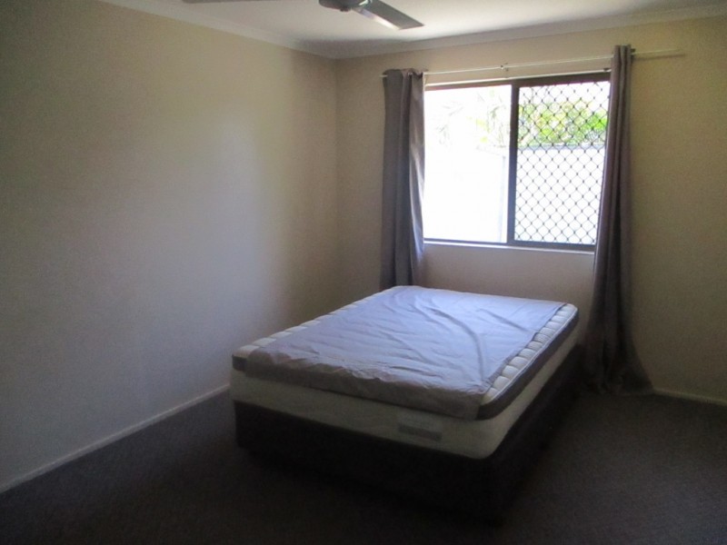 2/19 OFF STREET, Gladstone QLD 4680