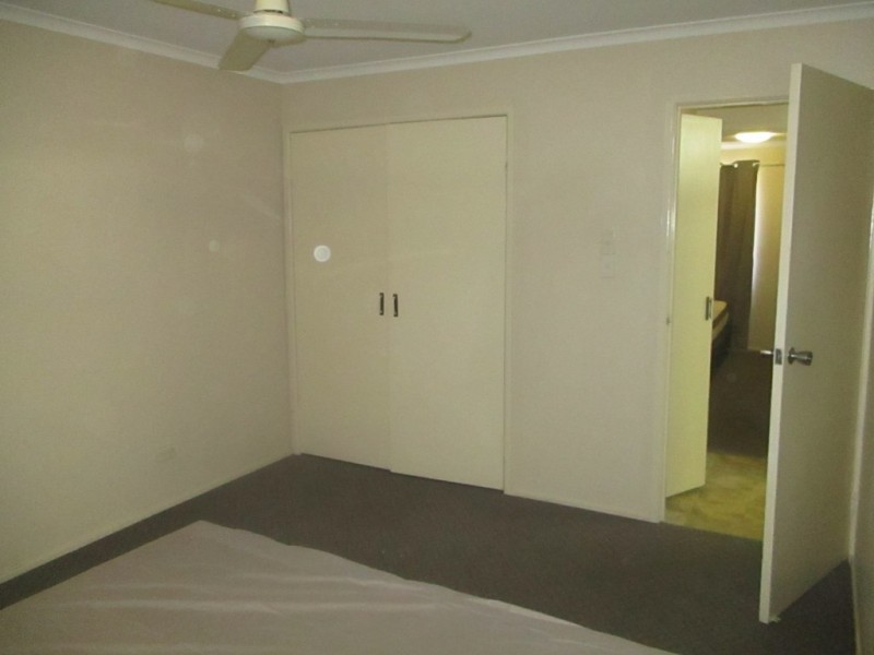 2/19 OFF STREET, Gladstone QLD 4680