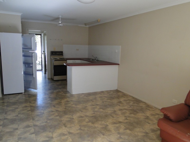 2/19 OFF STREET, Gladstone QLD 4680
