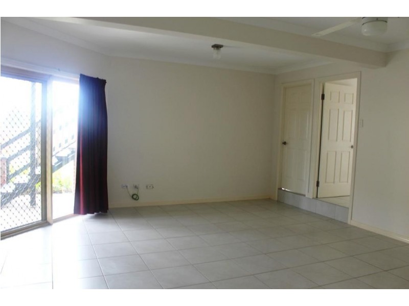 8 Graham Street, Tannum Sands QLD 4680