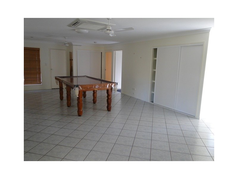 10 BENJAMIN COURT, Glen Eden QLD 4680