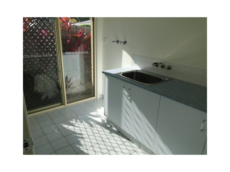 10 BENJAMIN COURT, Glen Eden QLD 4680