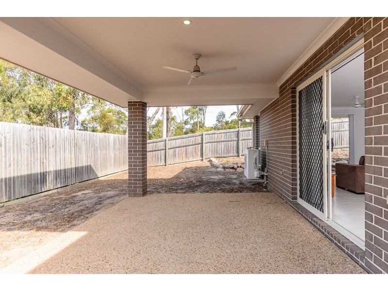 50 Iris Road, Kirkwood QLD 4680