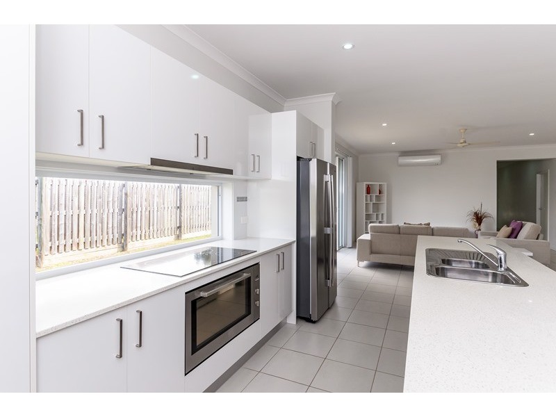 22 Creekview Drive, New Auckland QLD 4680