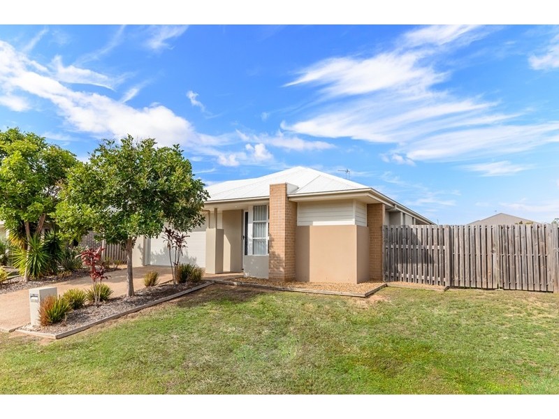 22 Creekview Drive, New Auckland QLD 4680