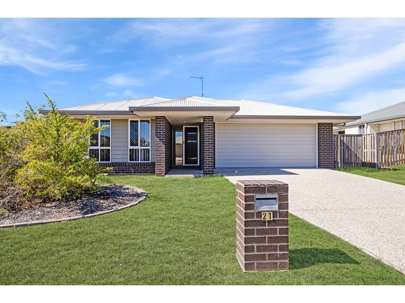 21 Winpara Drive, Kirkwood QLD 4680