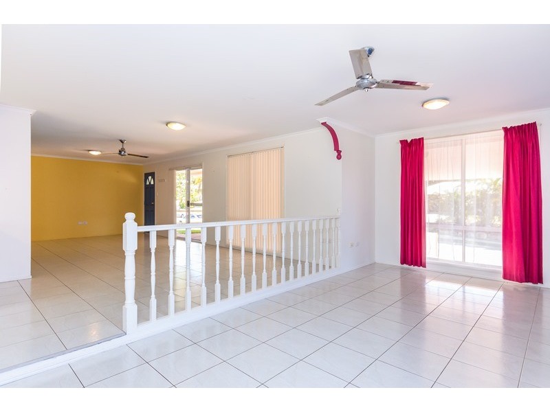 33 Beltana Drive, Boyne Island QLD 4680