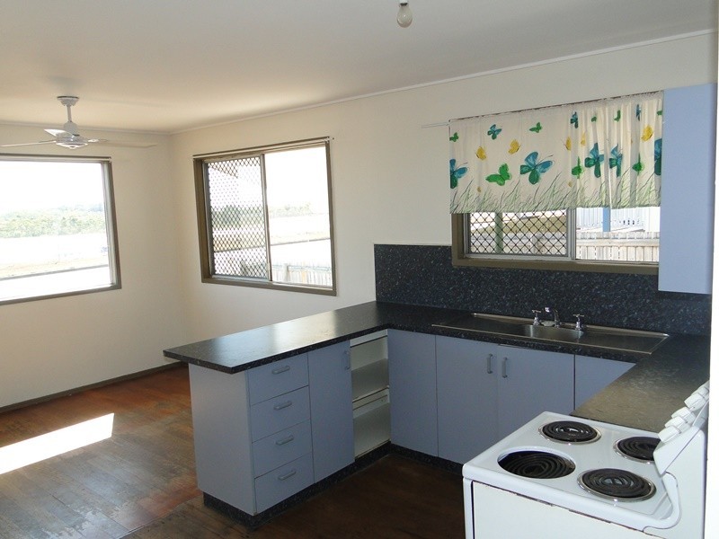 78 Aerodrome Road, Clinton QLD 4680