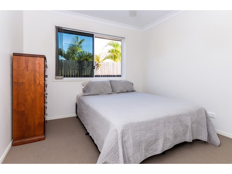 11 Woodland Court, Kirkwood QLD 4680