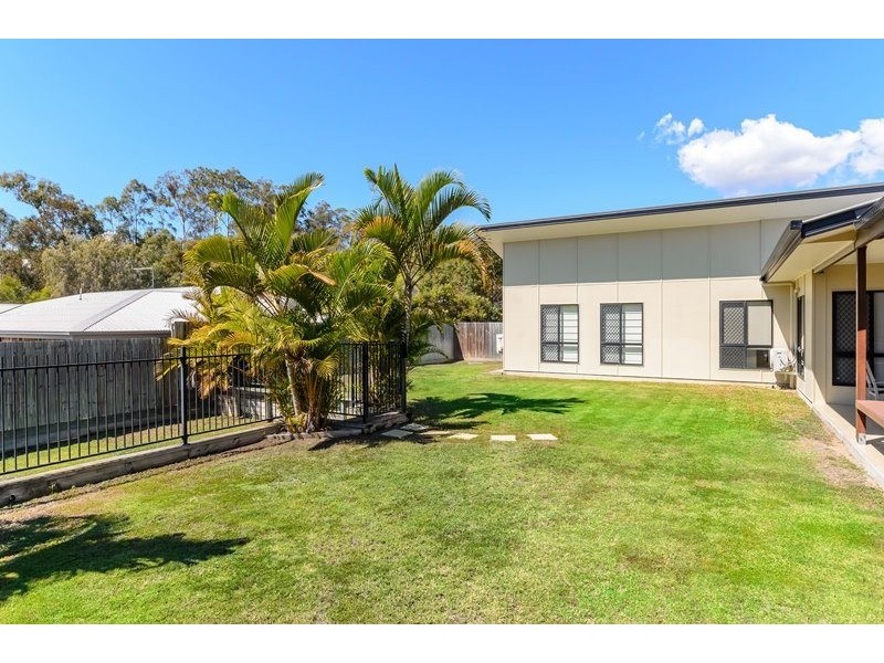 13 Sanctuary Place, South Gladstone QLD 4680
