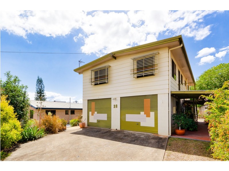 28 Willow Street, New Auckland QLD 4680
