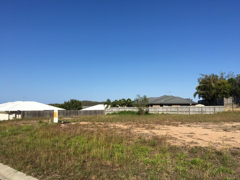 23 STELLA STREET, Boyne Island QLD 4680