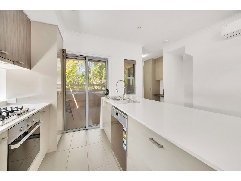 23/12 Flinders Street, West Gladstone QLD 4680