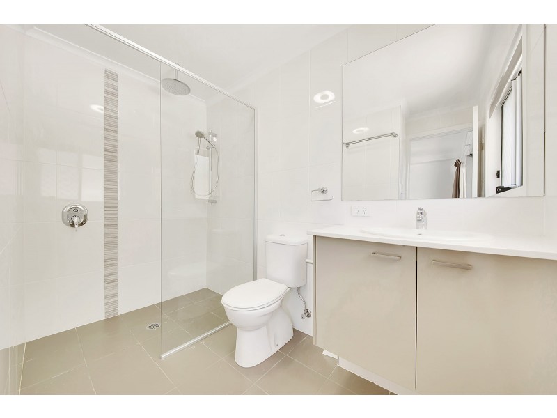 23/12 Flinders Street, West Gladstone QLD 4680