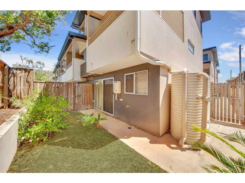 23/12 Flinders Street, West Gladstone QLD 4680