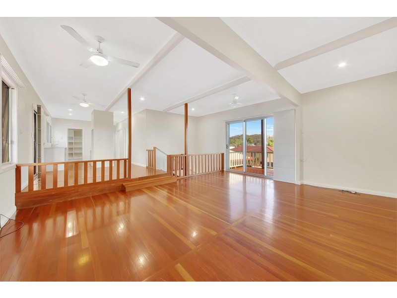 1 LAVER STREET, West Gladstone QLD 4680