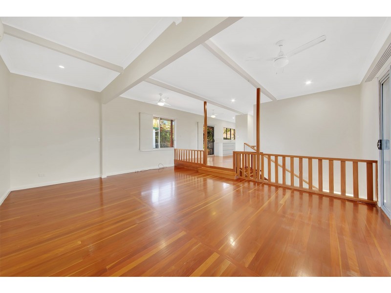 1 LAVER STREET, West Gladstone QLD 4680