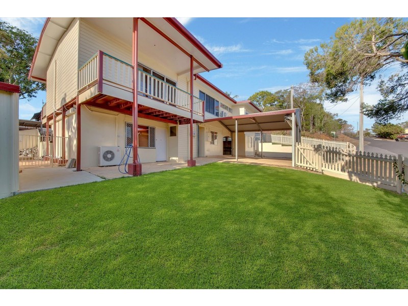 1 LAVER STREET, West Gladstone QLD 4680