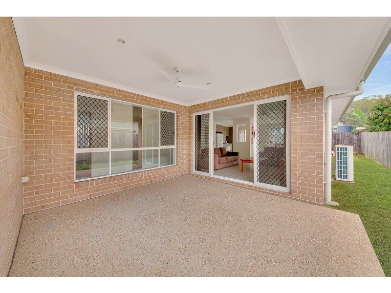 7 IRIS ROAD, Kirkwood QLD 4680