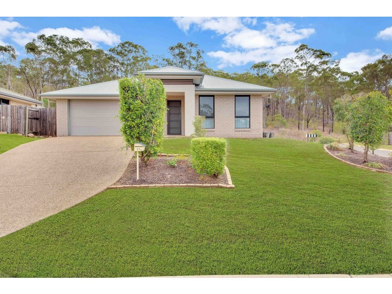 24 IRIS ROAD, Kirkwood QLD 4680