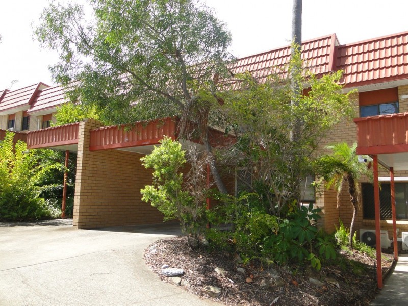 8/8 NOTHLING ST, New Auckland QLD 4680