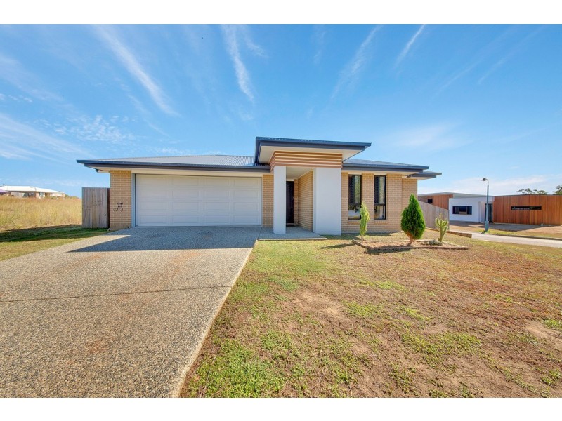 1 PHELPS CIRCUIT, Kirkwood QLD 4680
