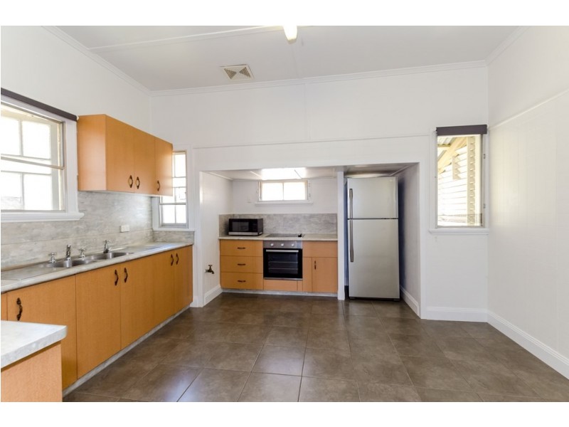 103 Auckland Street, Gladstone QLD 4680