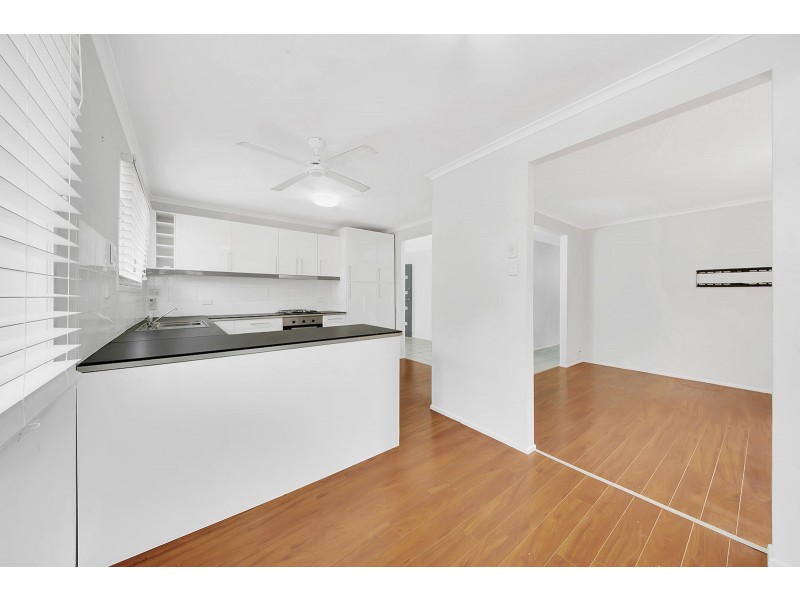 37 ANDERSON STREET, Clinton QLD 4680