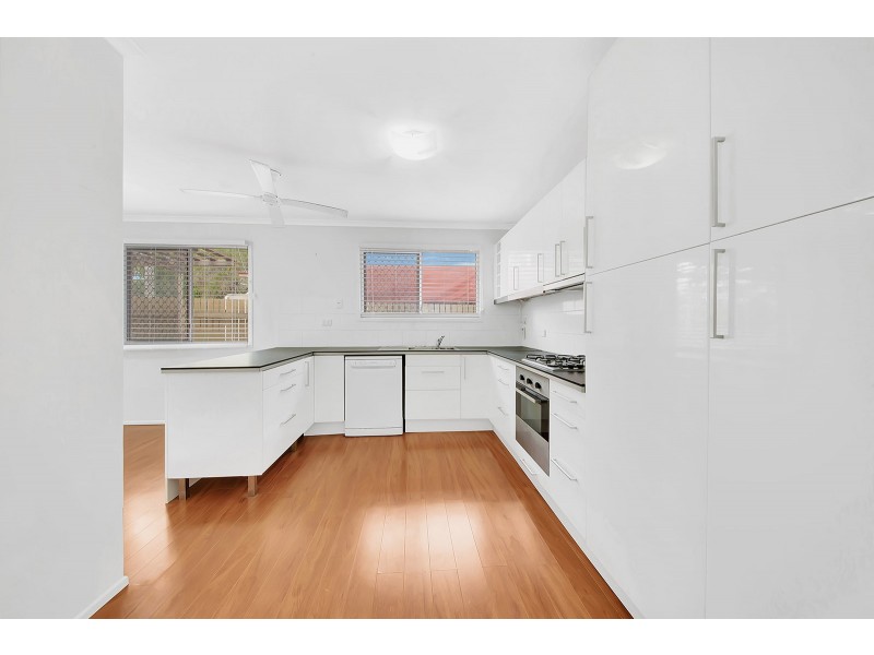 37 ANDERSON STREET, Clinton QLD 4680