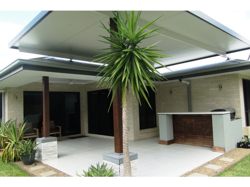 14 SOMERSET CLOSE, Clinton QLD 4680