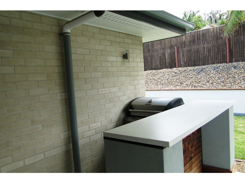 14 SOMERSET CLOSE, Clinton QLD 4680
