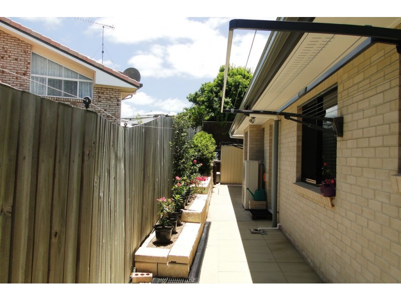 14 SOMERSET CLOSE, Clinton QLD 4680