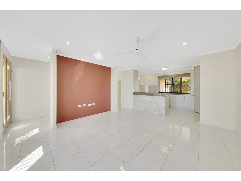 19 Eugenie Court, Glen Eden QLD 4680