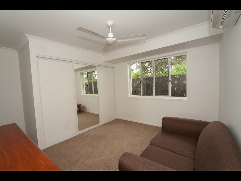 10 Sanctuary Place, Gladstone QLD 4680