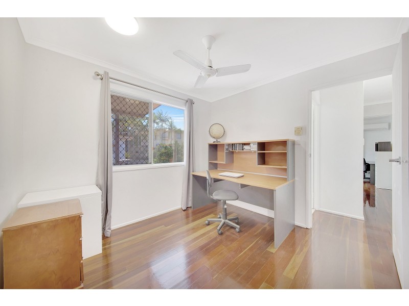 43 SANDPIPER AVENUE, New Auckland QLD 4680