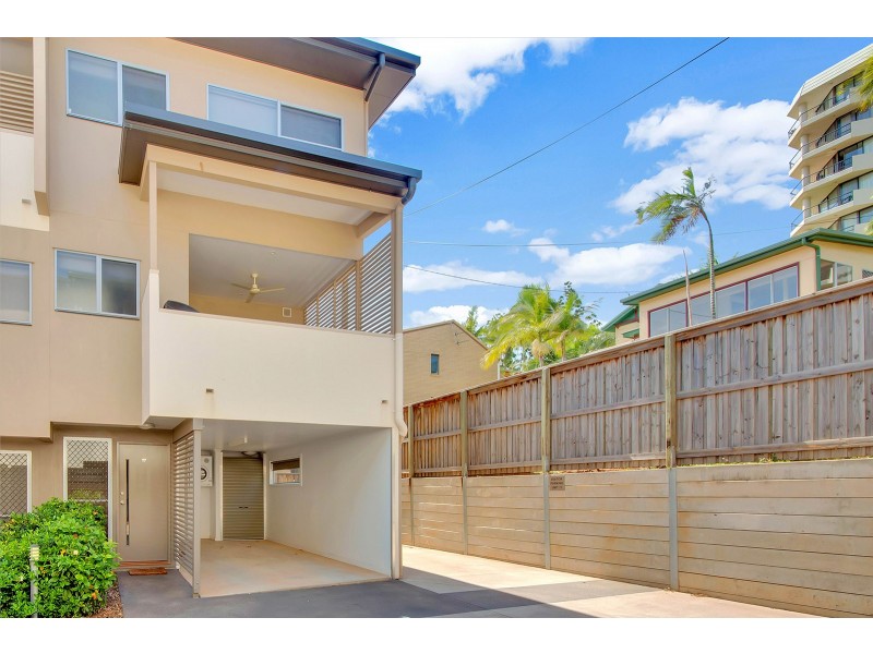 17/12 FLINDERS STREET, West Gladstone QLD 4680