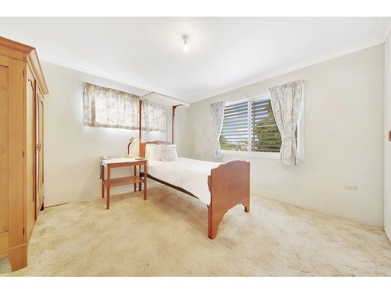 11 BOYNE CRESCENT, West Gladstone QLD 4680