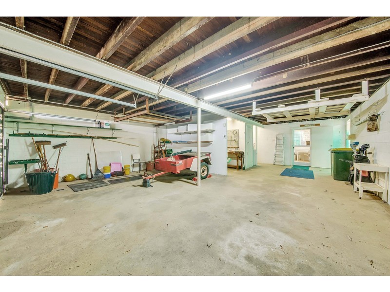 11 BOYNE CRESCENT, West Gladstone QLD 4680