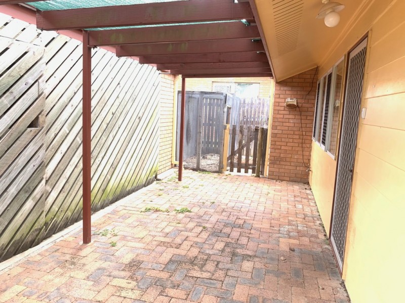 52 DIXON DRIVE, Telina QLD 4680