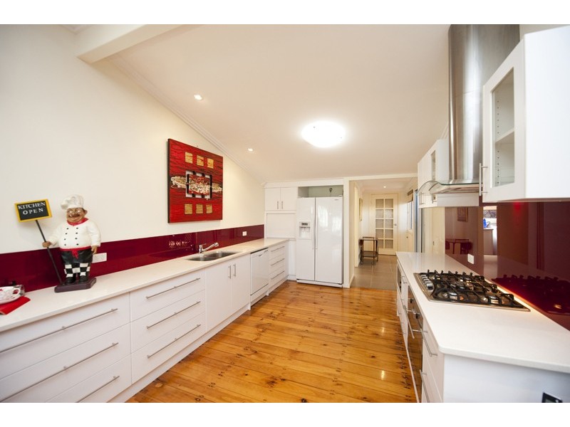 16 Oaka Lane, Gladstone QLD 4680