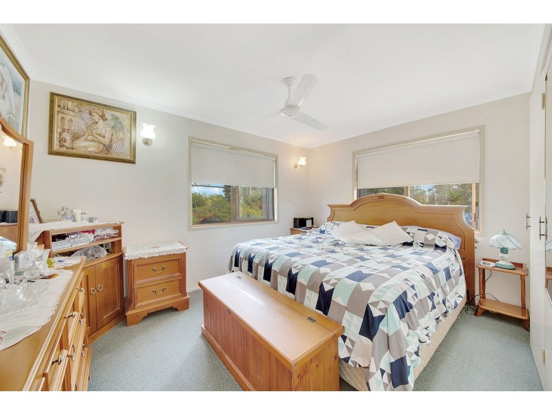 48902 BRUCE HIGHWAY, Benaraby QLD 4680