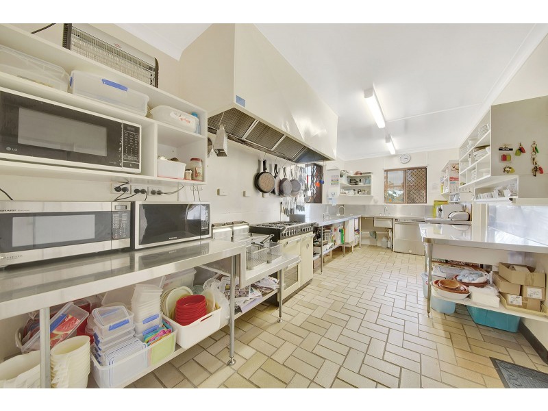 48902 BRUCE HIGHWAY, Benaraby QLD 4680