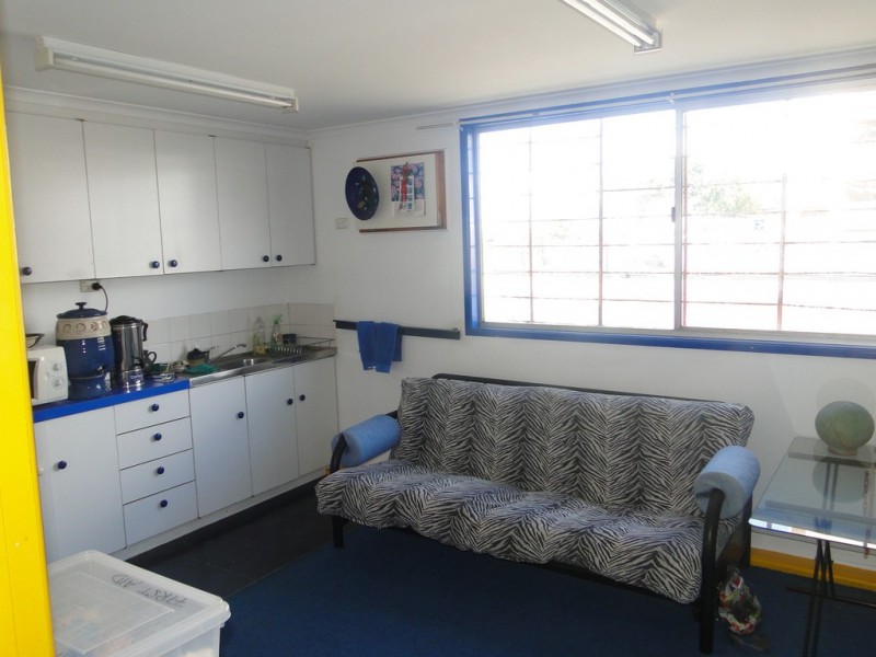 132 GOONDOON STREET, Gladstone QLD 4680