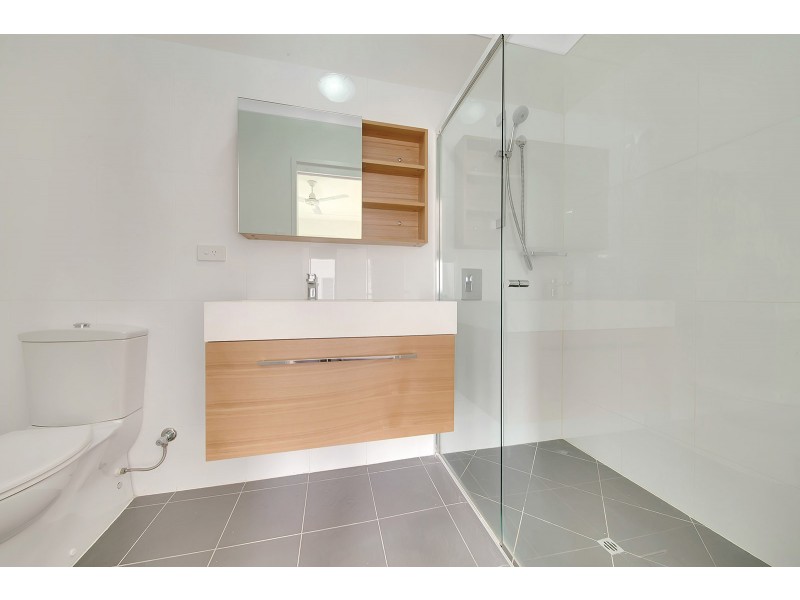 13/7 VIEW STREET, West Gladstone QLD 4680