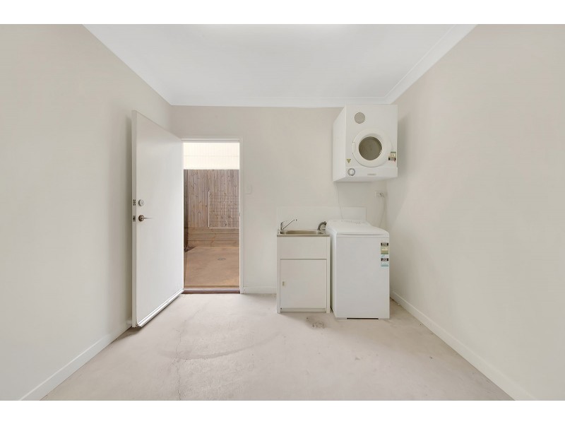 13/7 VIEW STREET, West Gladstone QLD 4680