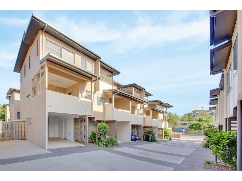 11/12 FLINDERS STREET, West Gladstone QLD 4680