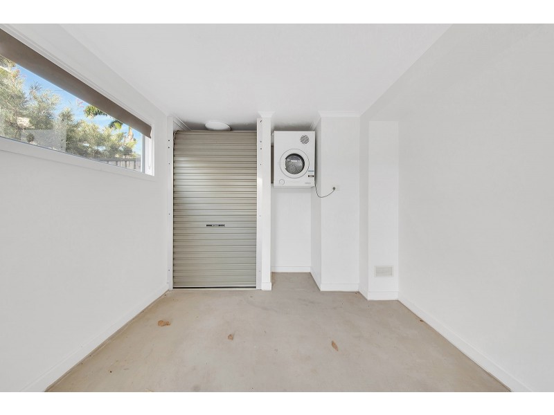11/12 FLINDERS STREET, West Gladstone QLD 4680