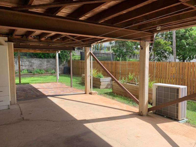 23 PENDA AVENUE, New Auckland QLD 4680