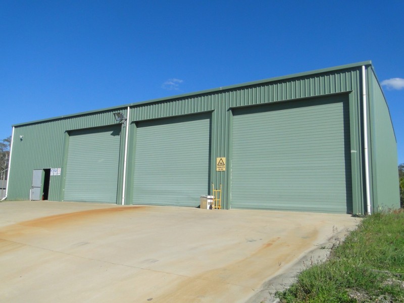 13 DENNIS STREET, Boyne Island QLD 4680